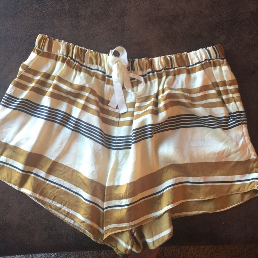 Elizabeth and James shorts